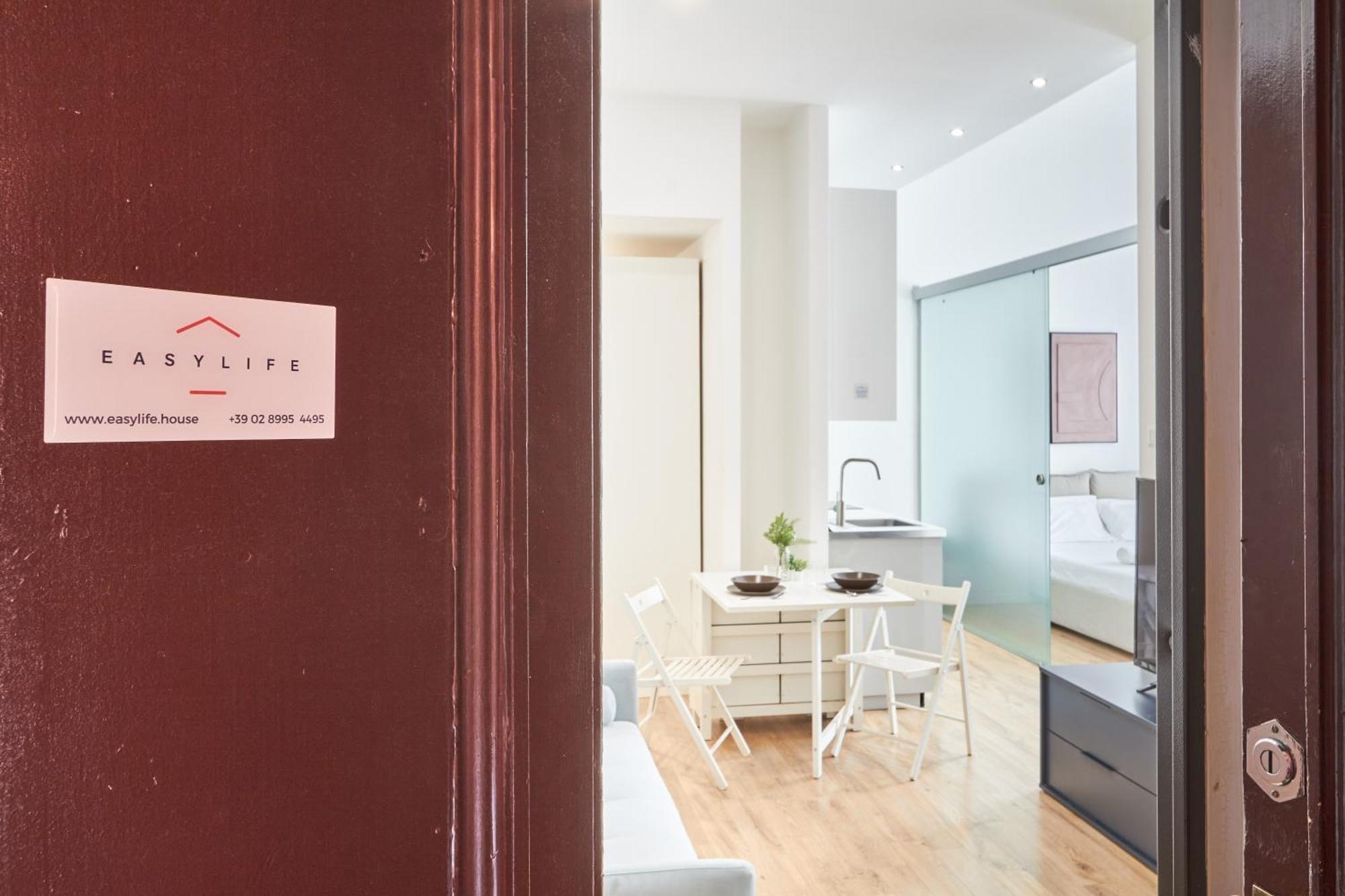 Spacious Flat Close To Fondazione Prada & Metro Milano Eksteriør billede